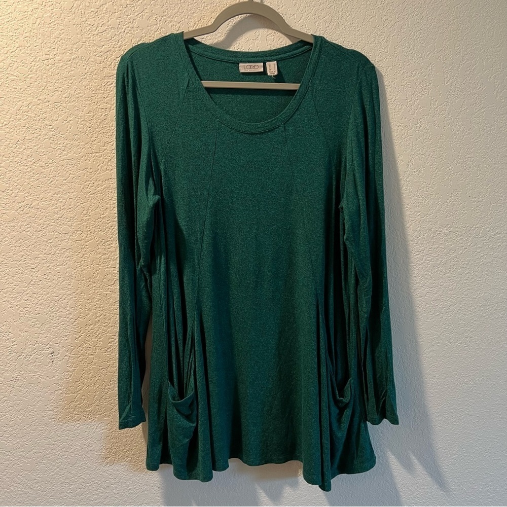 Women’s LOGO green long sleeve pocket front tunic blouse size medium M
